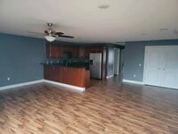 Building Photo - 100 Stonecrest Dr