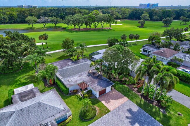 Building Photo - 13708 Whispering Lakes Ln