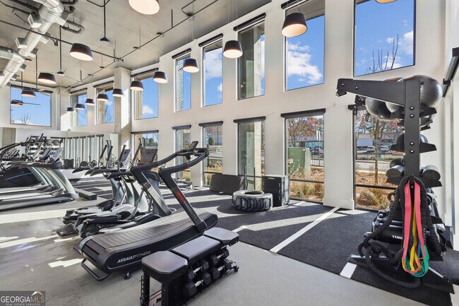 Building Photo - 2945 Cumberland Mall