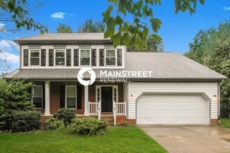 Building Photo - 4 Bedroom Pet-Friendly Home in Mooresville, NC with Main Street Renewal