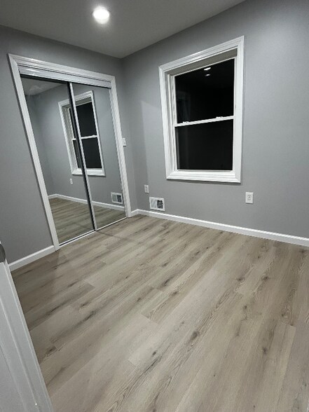 Building Photo - 84 Congress St