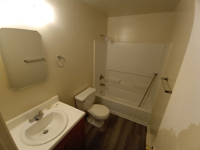 Building Photo - 4518/4520 Indiana Ave