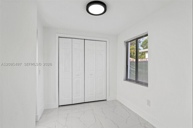Building Photo - 431 E 62nd St