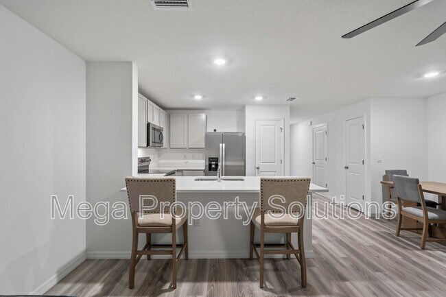 Building Photo - 959 Spotted Egret Loop