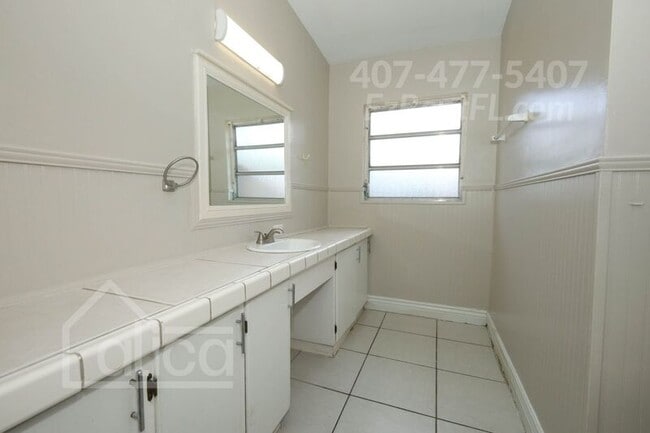Building Photo - 5920 Avery St
