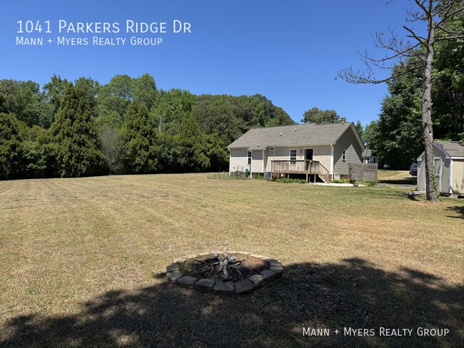 Building Photo - 1041 Parkers Ridge Dr