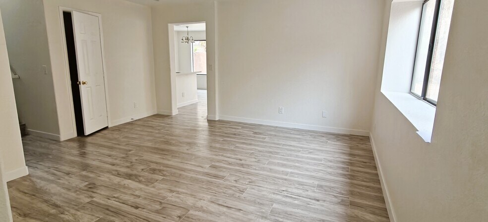 Living Room - 371 Lander Dr