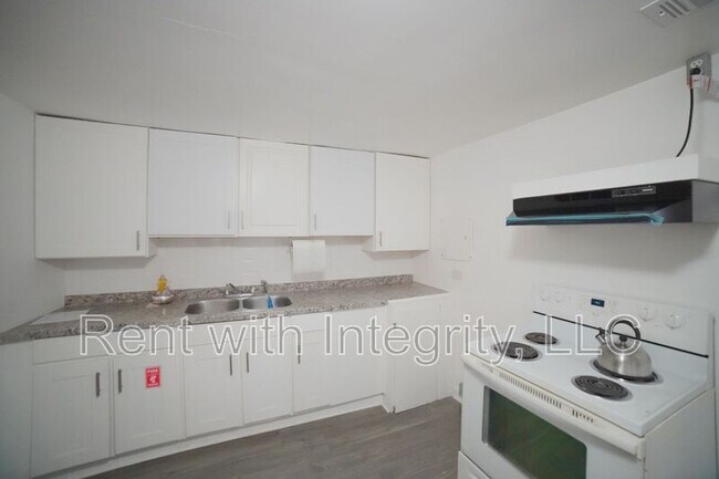 Building Photo - 1228 Alabama St