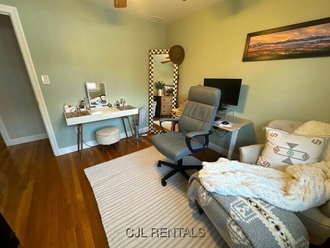 Building Photo - 41 Beaverbrook Rd