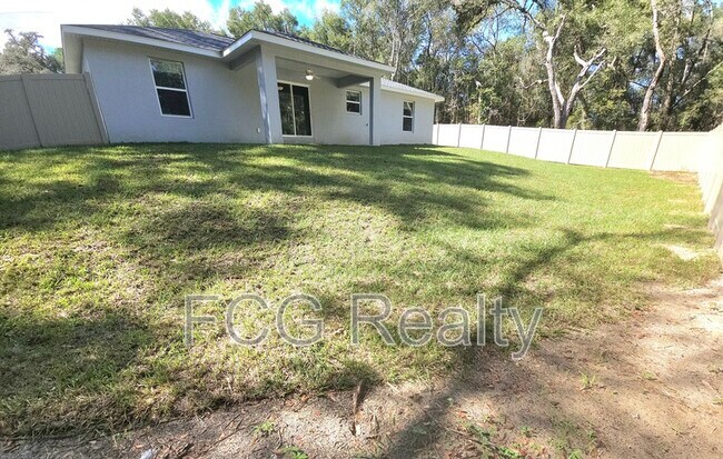 Building Photo - 9115 N Sandree Dr