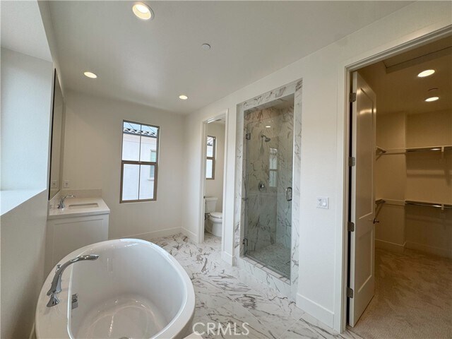 Building Photo - 173 Somera