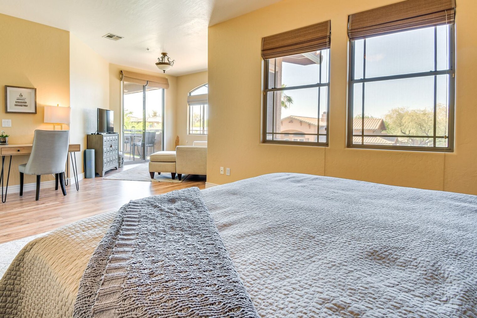 Building Photo - 11500 E Cochise Dr