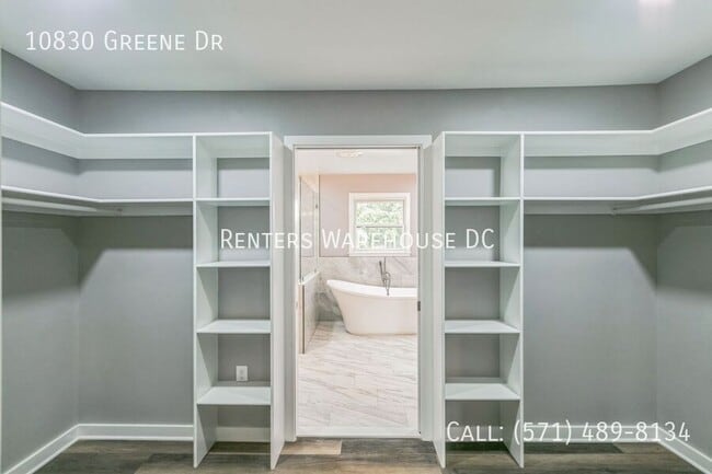 Building Photo - 10830 Greene Dr