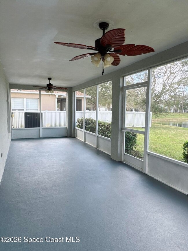 Building Photo - 1718 Sawgrass Dr SW