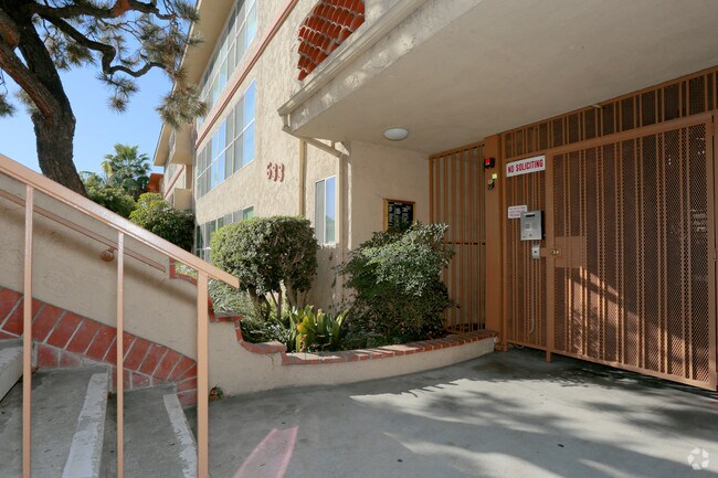 Building Photo - Taylor Cove Apartments