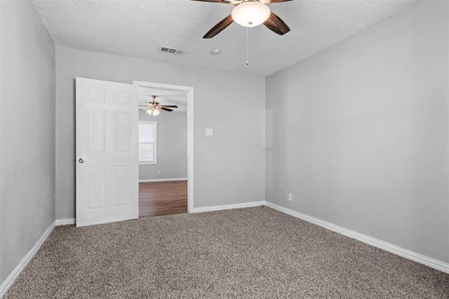 Building Photo - 2118 Lee Ave