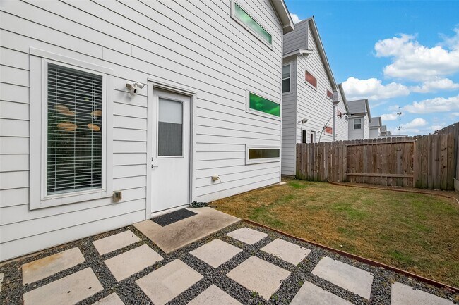 Building Photo - 5505 Robusto Pl