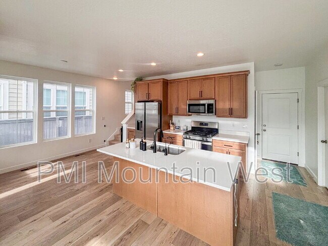 Building Photo - 11682 S Bingham Rim Rd