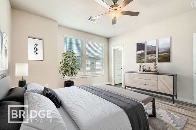 Building Photo - 18532 Centro Row