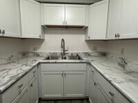 Building Photo - 761 Englewood Ave