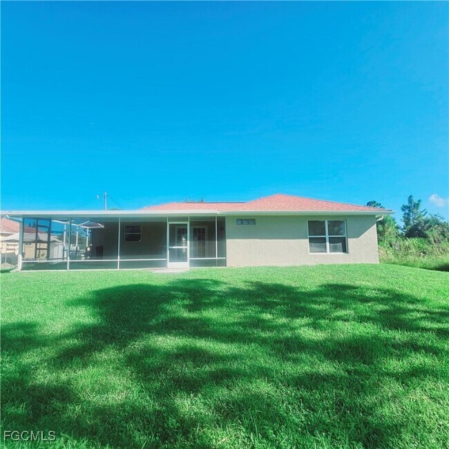 Building Photo - 3780 Randall Blvd