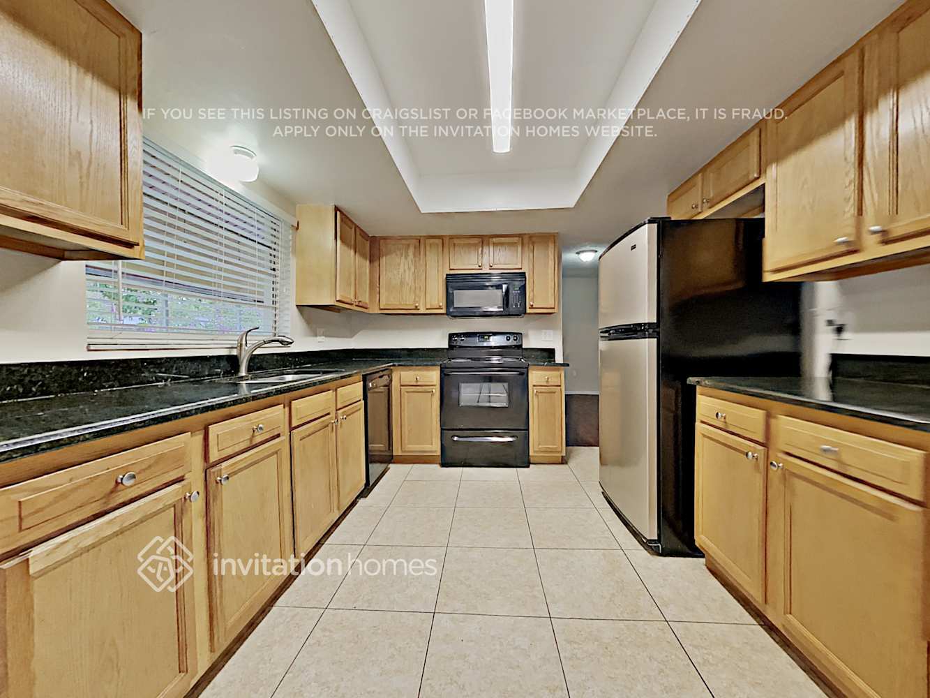 Building Photo - 417 Declaration Dr