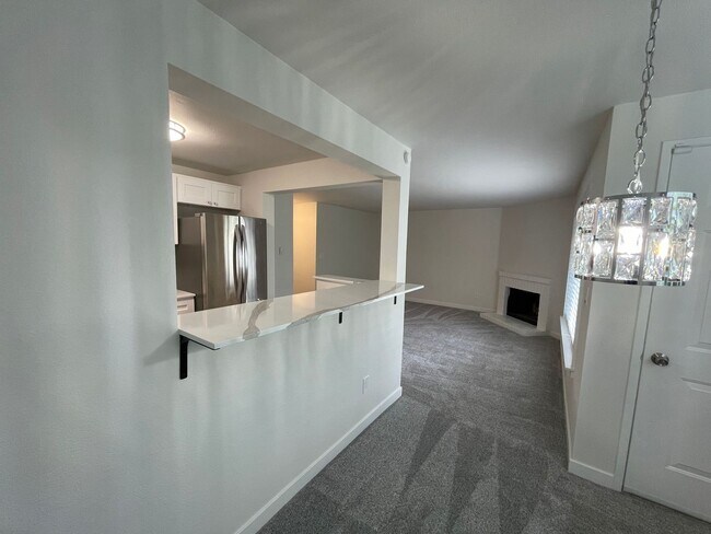 Building Photo - Updated 3-Bedroom Home in Bluegrass Commun...
