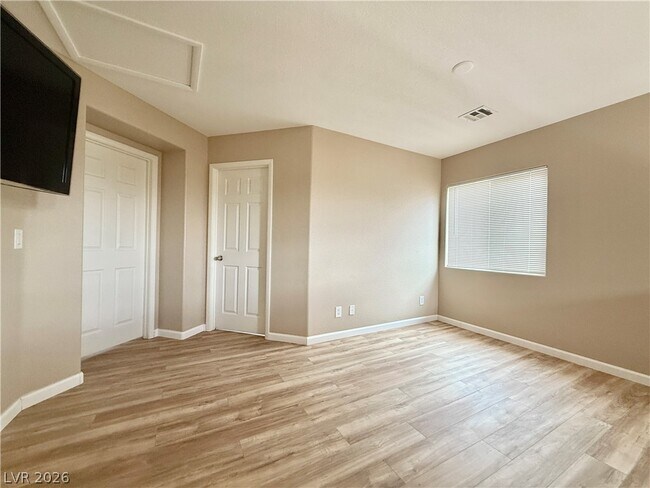 Building Photo - 9070 Vintage Wine Ave