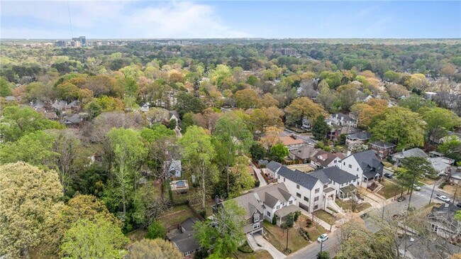 Building Photo - 1381 Wessyngton Rd NE