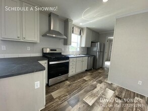 Building Photo - 204 Monterey Dr