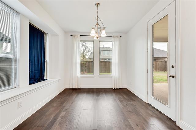 Building Photo - 1027 Huckleberry St