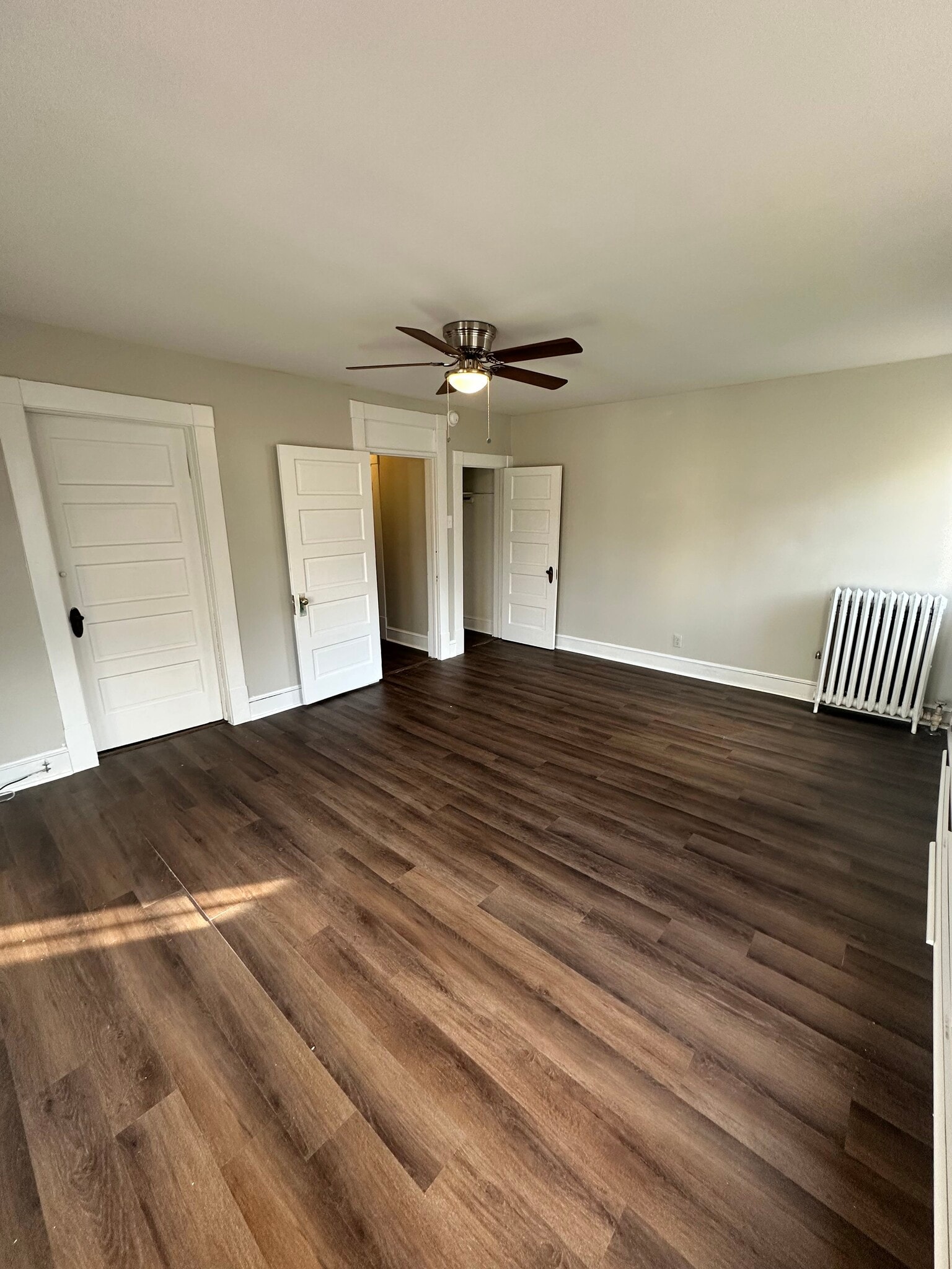 bedroom 1 - 106 S Raleigh St