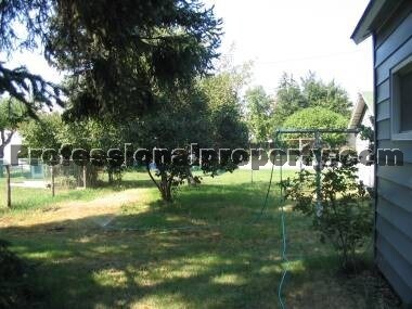 Building Photo - Centrally Located Home on Corner Lot with Small Pets Considered