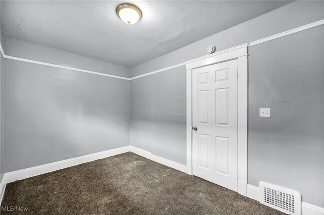 Building Photo - 1030 Wheelock Rd