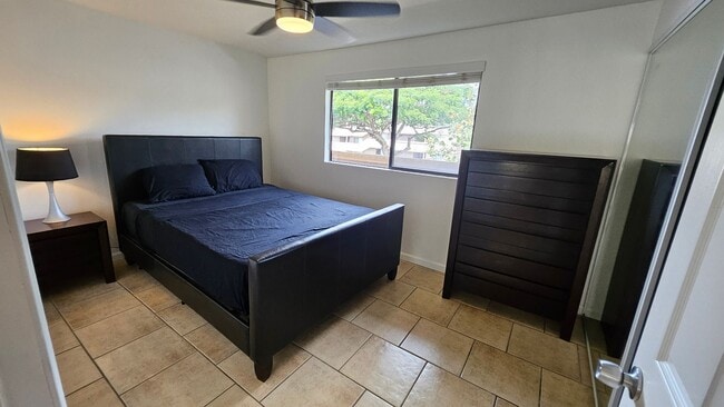 Building Photo - Turned key fully furnished 3 bedroom in Ki...