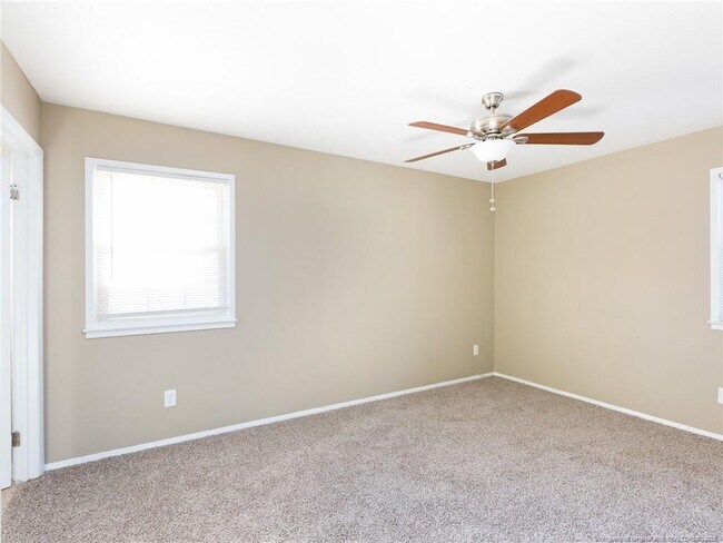Building Photo - 738 Ashboro St