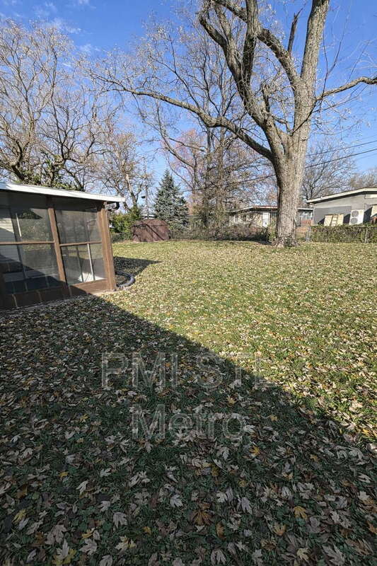 Building Photo - 8439 Alder Ave