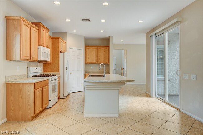 Building Photo - 10474 Howling Coyote Ave