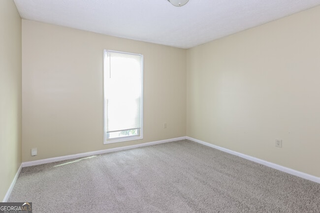 Building Photo - 9415 Haley Ct