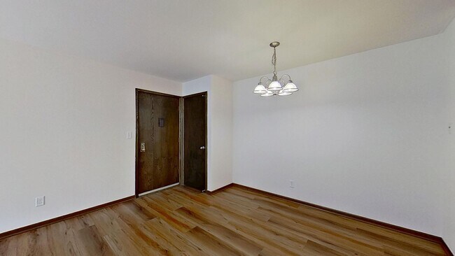Building Photo - Renovated Upper 2 Bedroom 1.5 Bathroom Apartment is Available