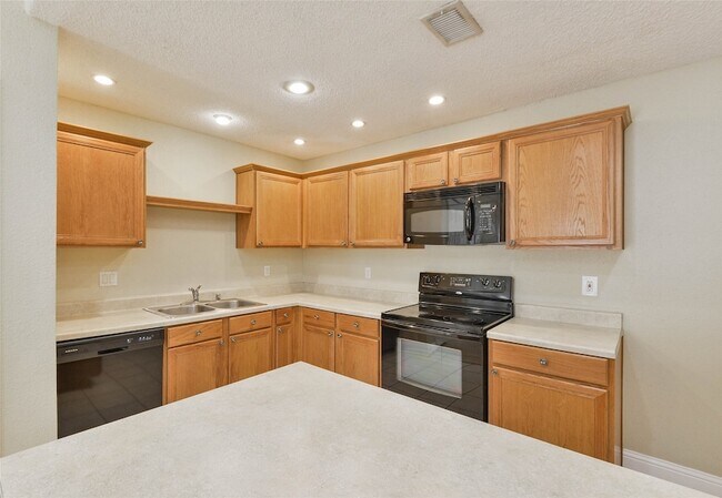 Building Photo - 23627 Pebworth Pl