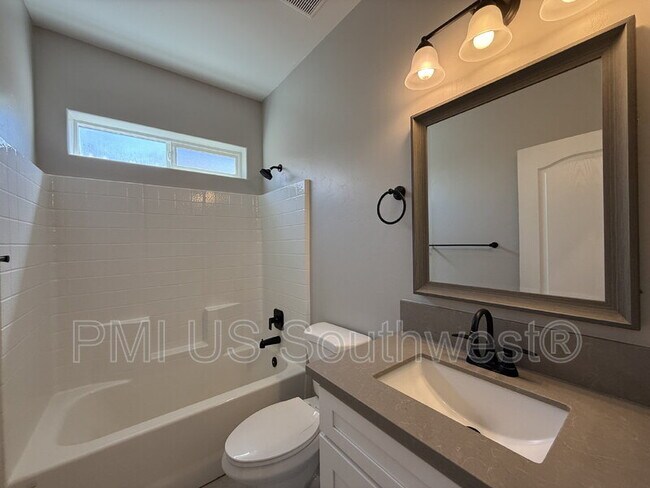 Building Photo - 1530 Jose Ave