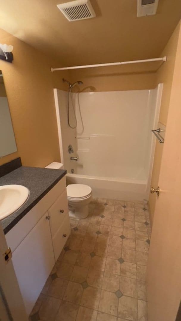 Building Photo - Beautiful 2 Bed 1 Bath MIL Unit near Cedar Grove, Issaquah