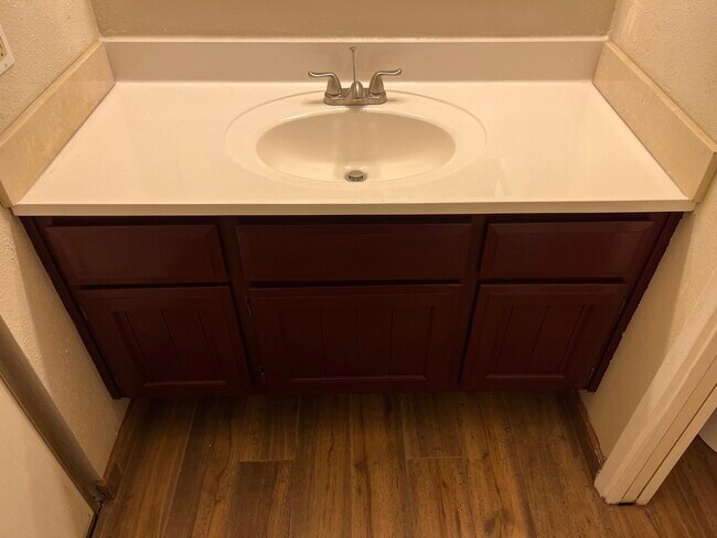 Building Photo - 3164 Brandywine Dr