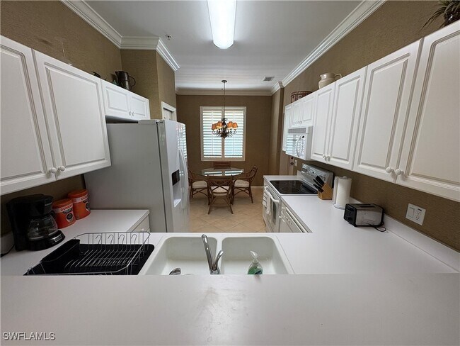 Building Photo - 2720 Cypress Trace Cir