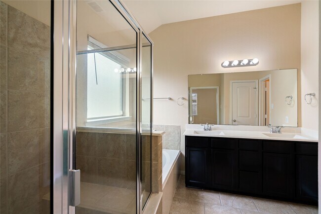 Building Photo - 8934 Finnery Dr