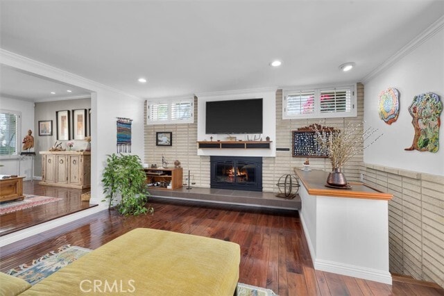 Building Photo - 5345 W 140th St