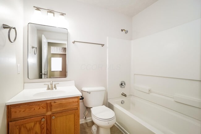 Building Photo - 3853 Sugarbark Dr