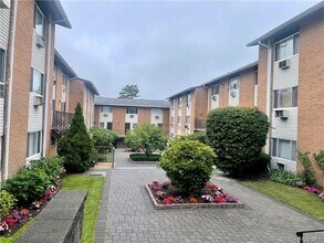 Building Photo - 150 Glenwood Ave