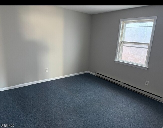 Building Photo - 57 Main St